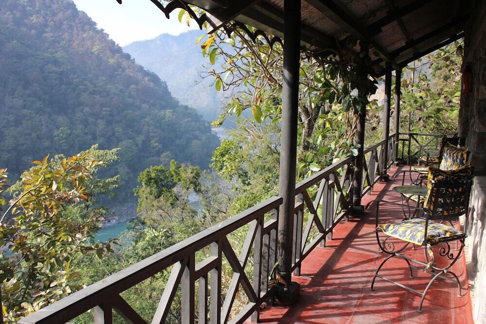 Neemrana's Glasshouse on the Ganges - 21st Century, Rishikesh 32/33