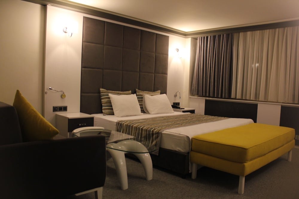 Palmiye Hotel Taksim 21/25