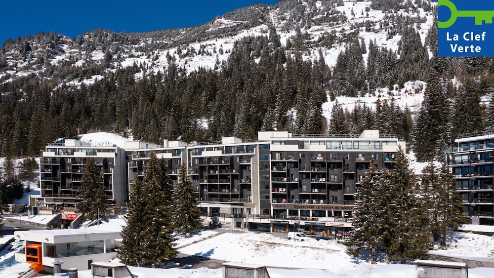 RESIDENCE PIERRE AND VACANCES LA FORET 2/50