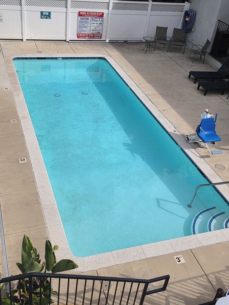 San Luis Inn And Suites 51/70