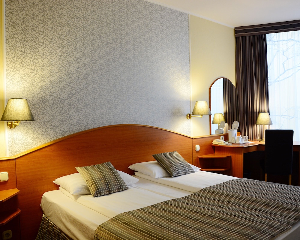 Hotel Orion Varkert 27/61