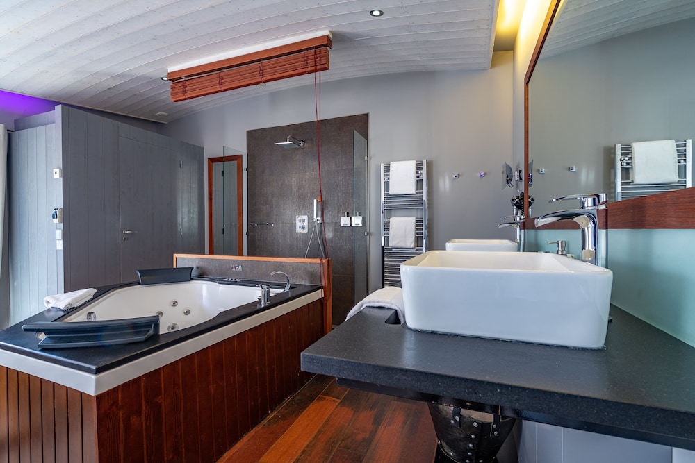Elegance Suites Hotel - Ile De Re 50/50