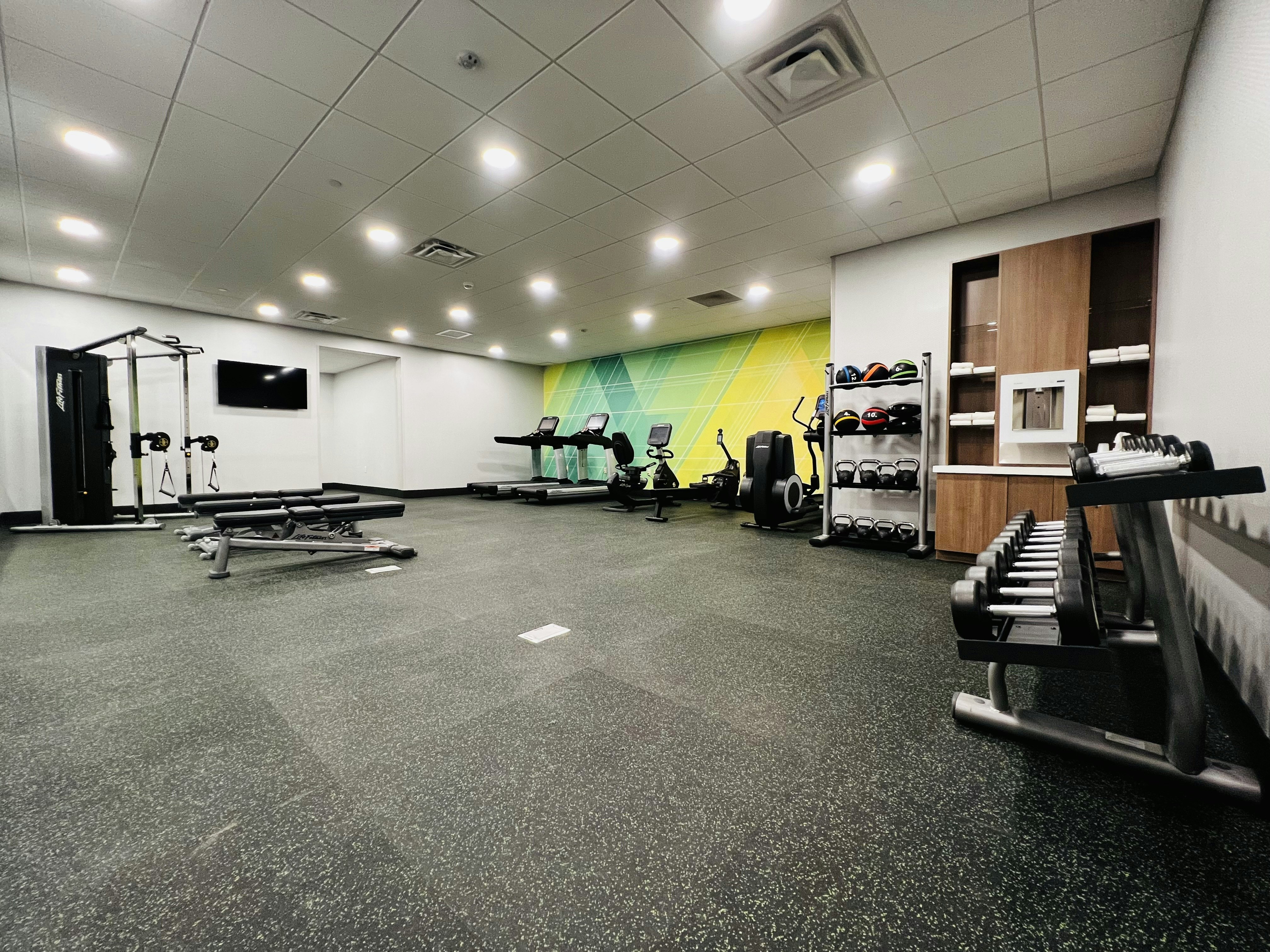 Holiday Inn Cincinnati Liberty Way an IHG Hotel 27/44