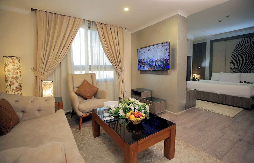 Cairo Taj Dokki Families Tower Hotel 38/57