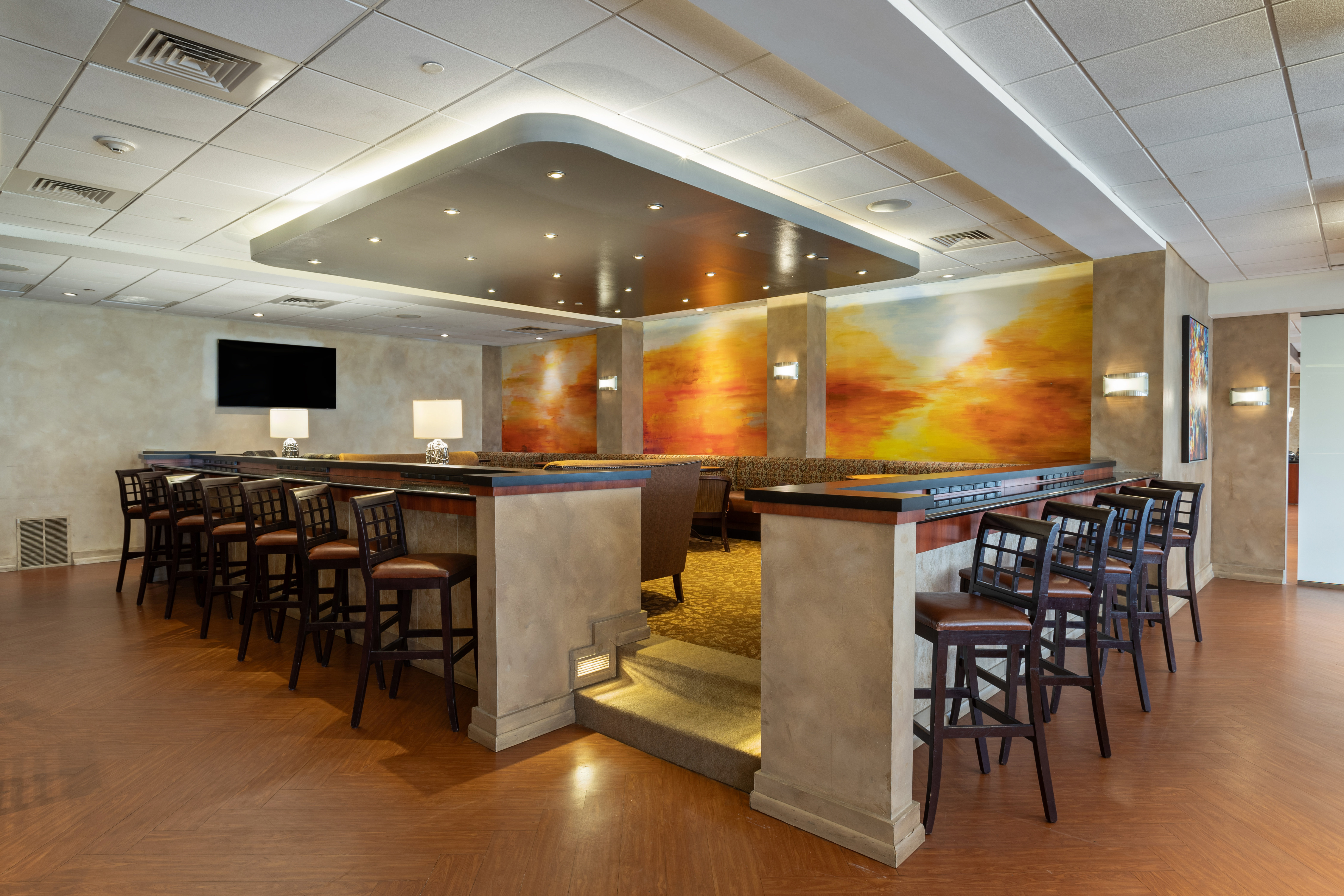 Crowne Plaza Executive Center Baton Rouge, an IHG Hotel 55/79