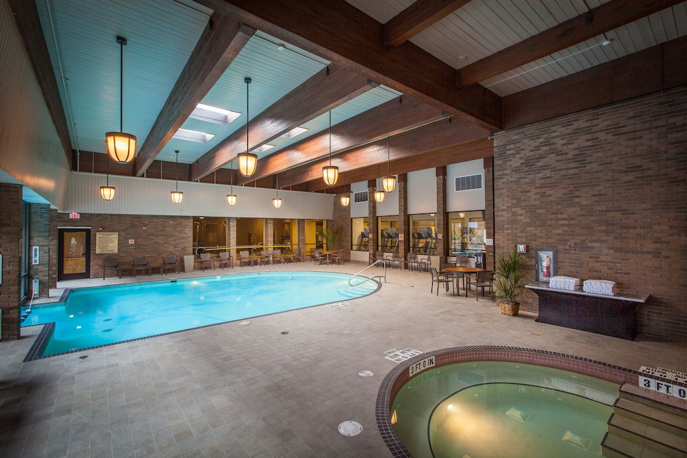 Doubletree By Hilton Pittsburgh Greentree in PITTSBURGH - PA