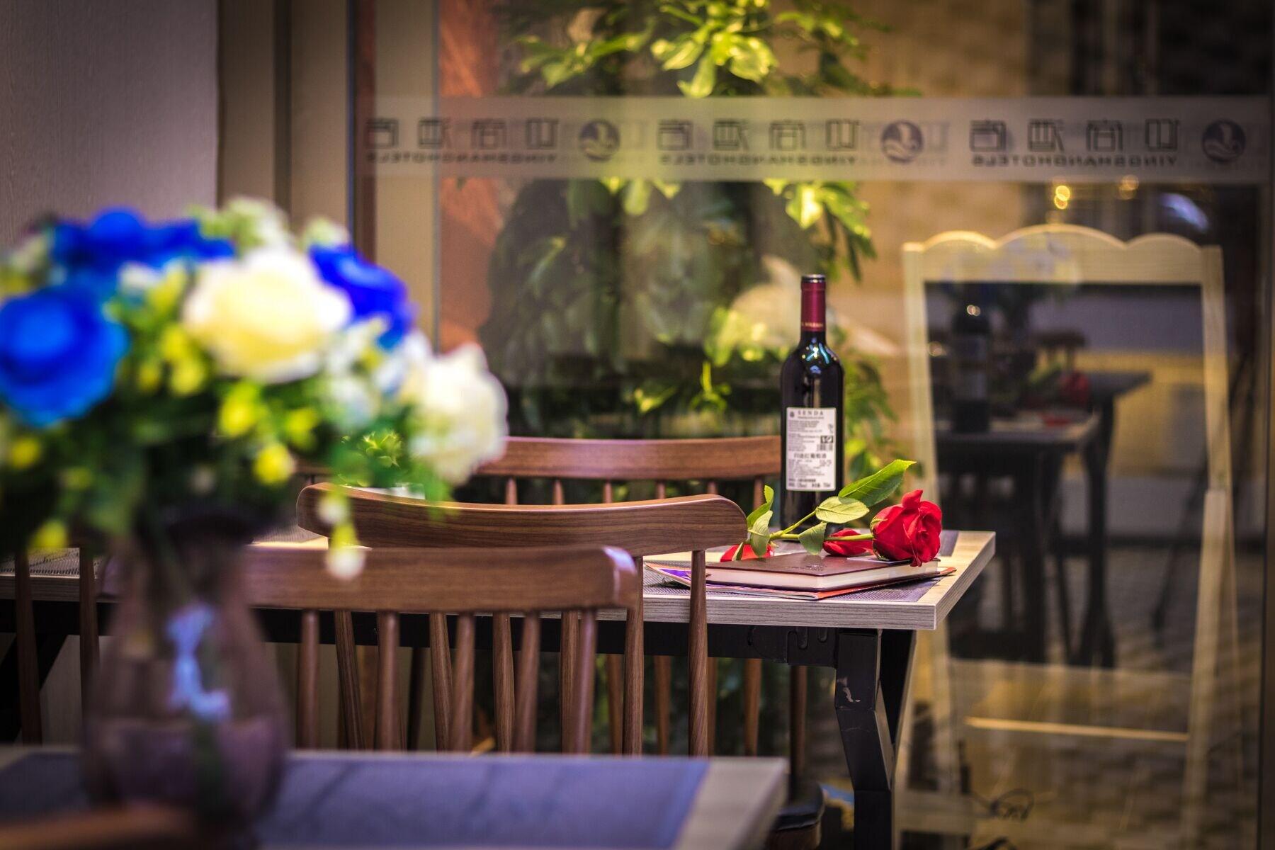 Vienna Hotel (Guangzhou Beijing Road Pedestrian Street Big Buddha Temple) 28/38