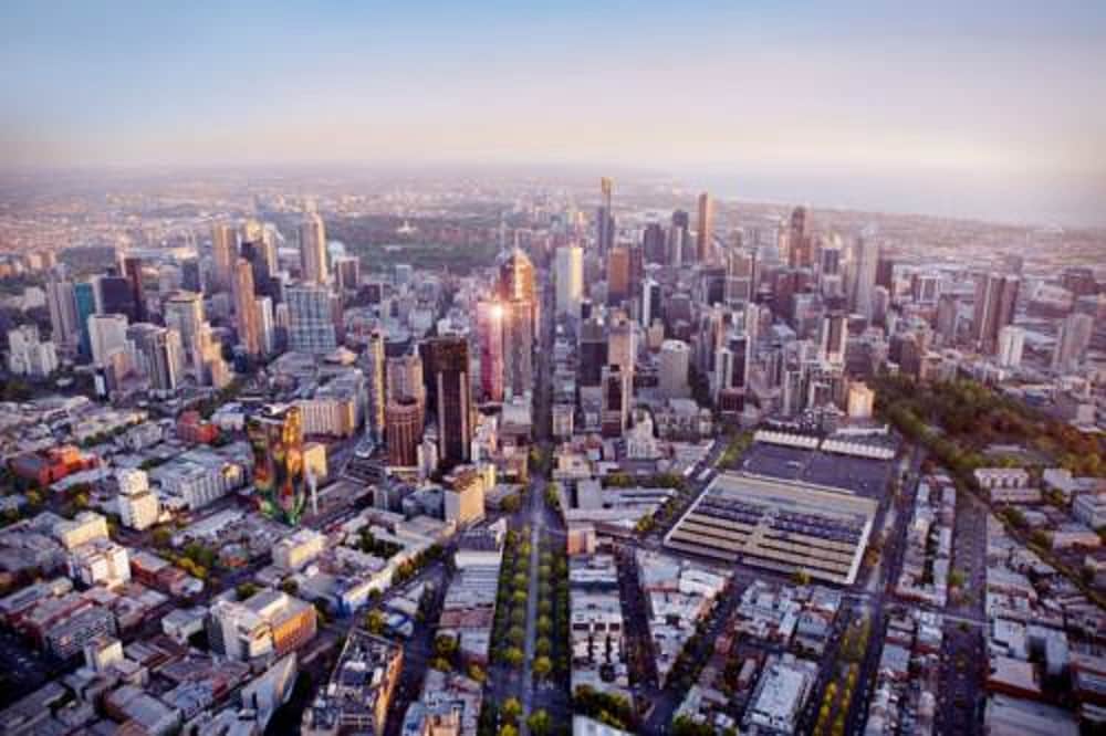 Avani Melbourne Central Residences 70/76