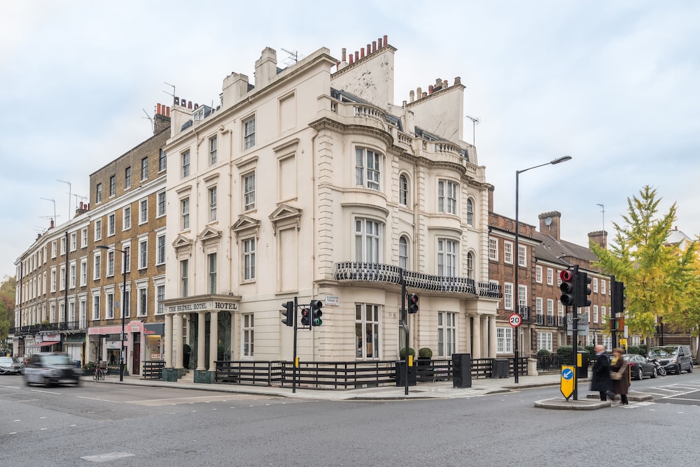 Brunel Hotel 58/67