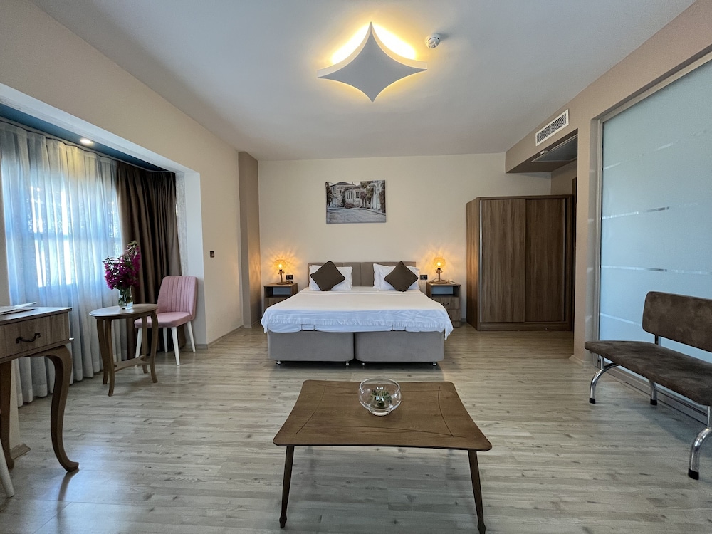 F&G Butik Hotel 12/32