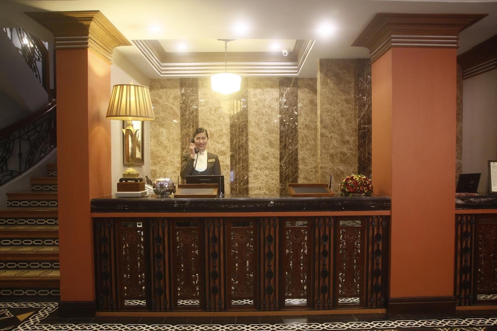 Herald Suites Polaris 12/49