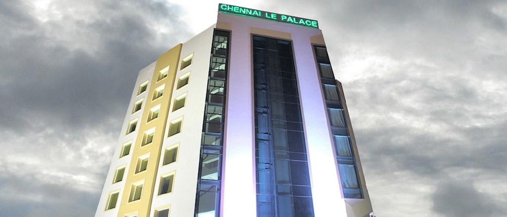 Hotel Chennai Le Palace 2/72