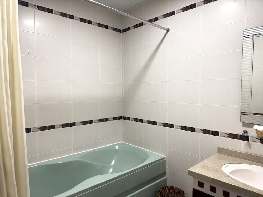 Hoang Yen Hotel 47/48