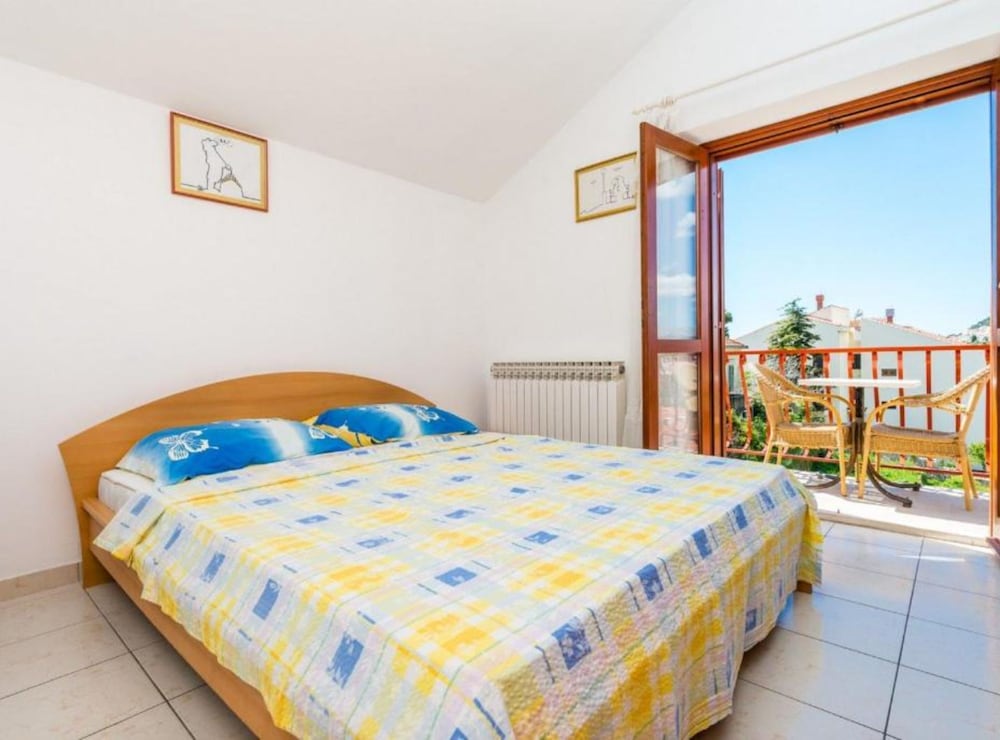 VILLA VALJALO 14/50