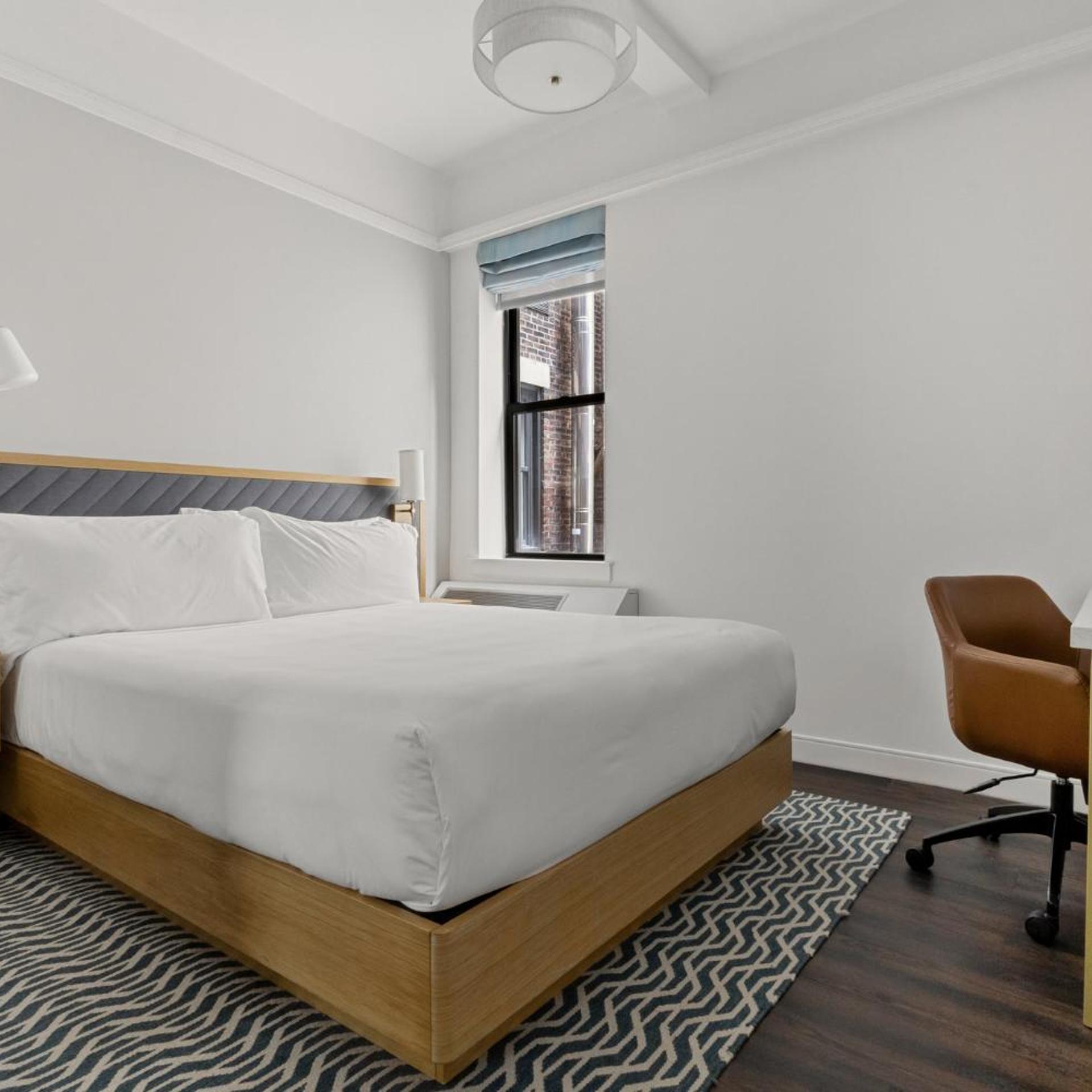 1 Bedroom, Renovated, Suite
