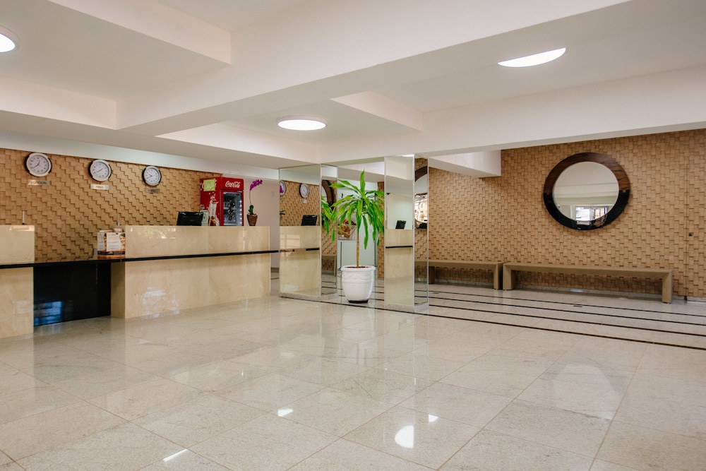 HARBOR QUERENCIA HOTEL 10/64