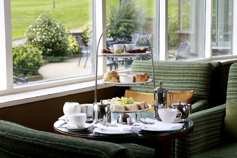 Macdonald Hill Valley Hotel Golf Spa 48/66