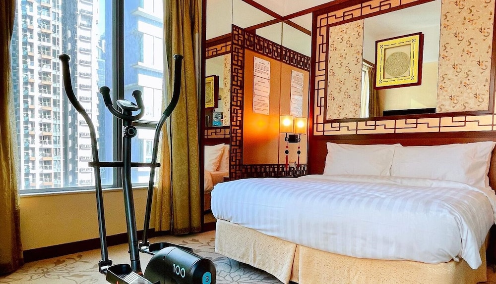 Lan Kwai Fong Hotel 14/54