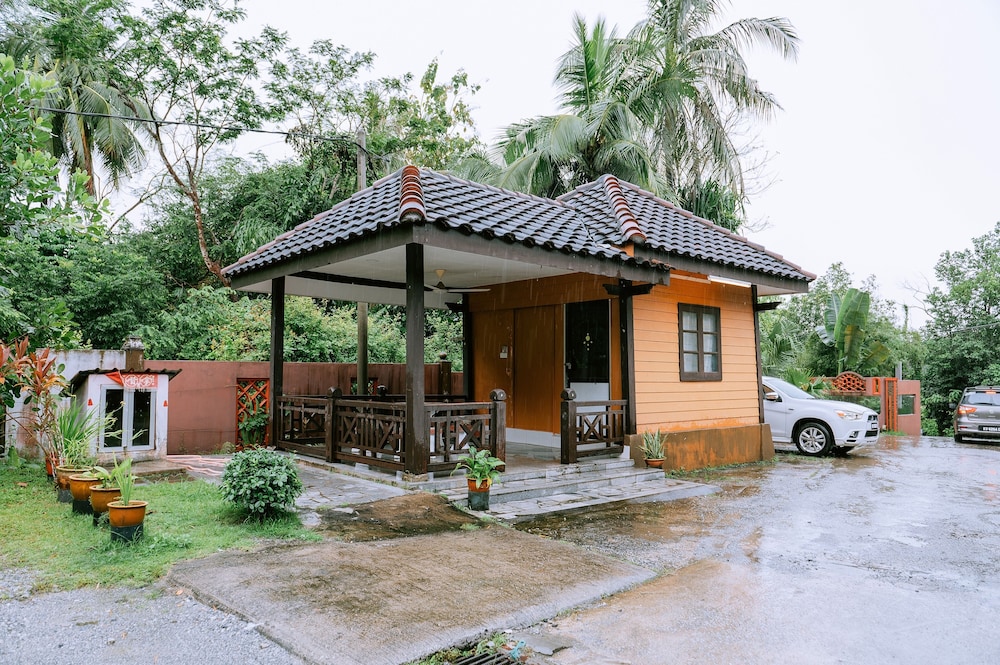 Chill Box Langkawi 4/37