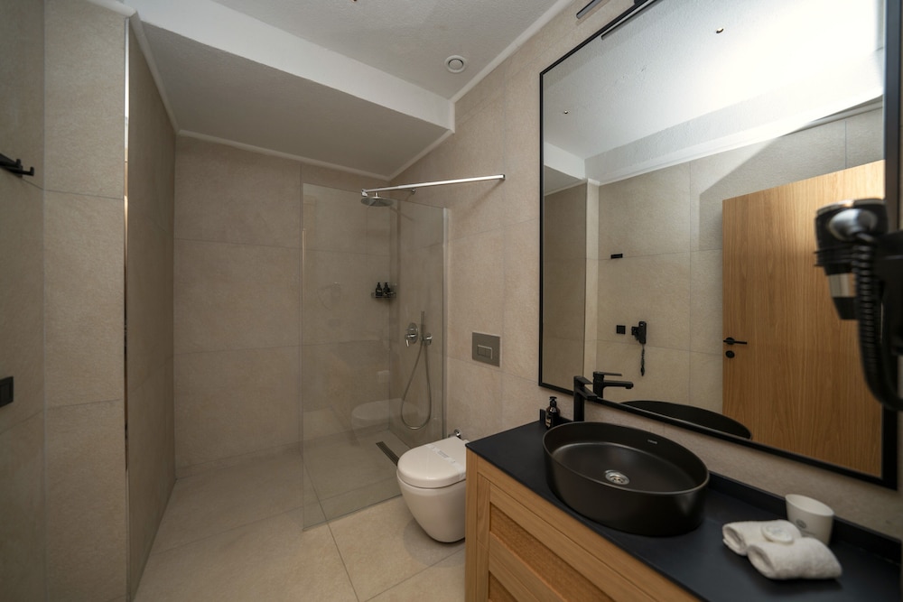 Kairos Valley Health & Nature Resort 67/68