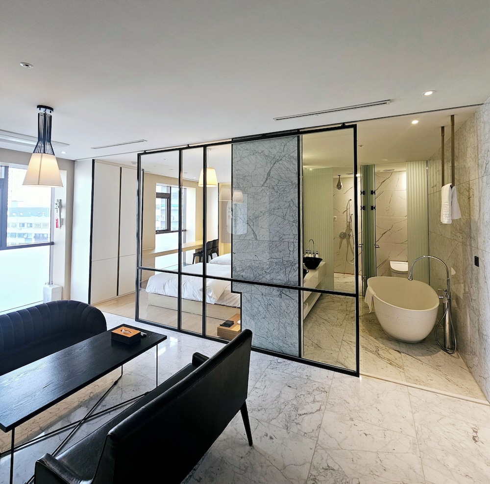 Stay Rak Hotel 53/68