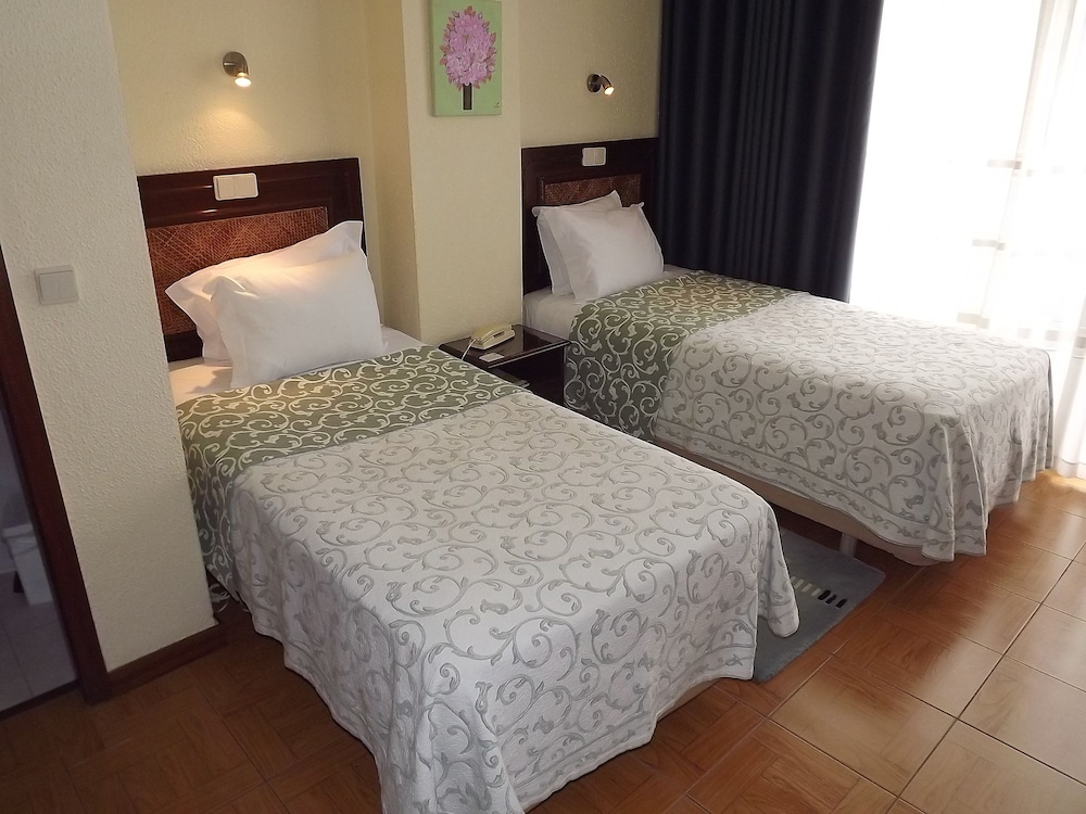 Hotel Porto Mar 14/48