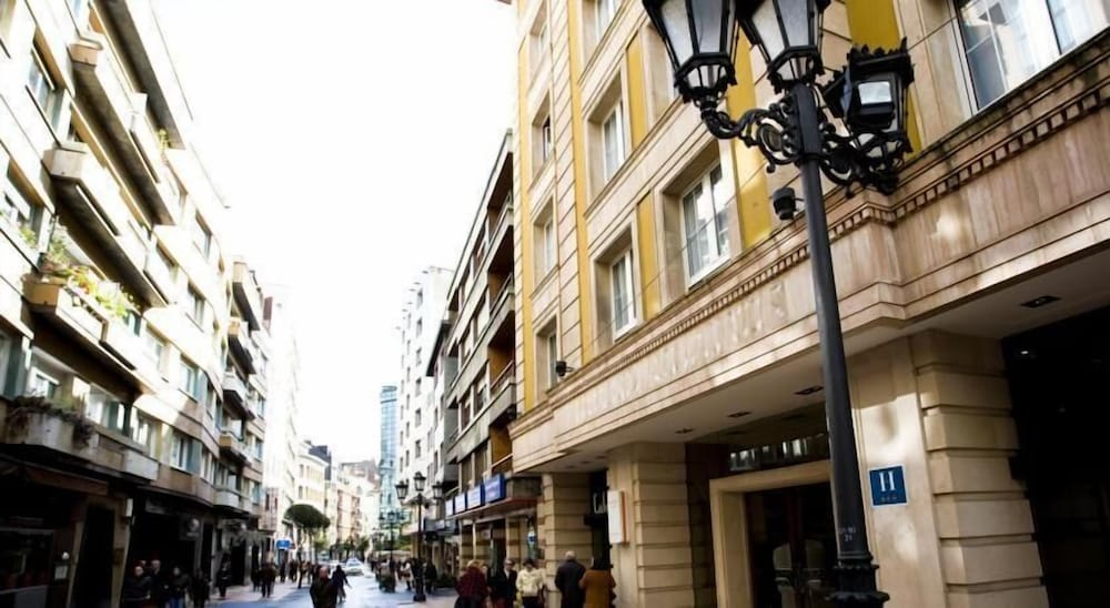 Hotel Clarin 2/40