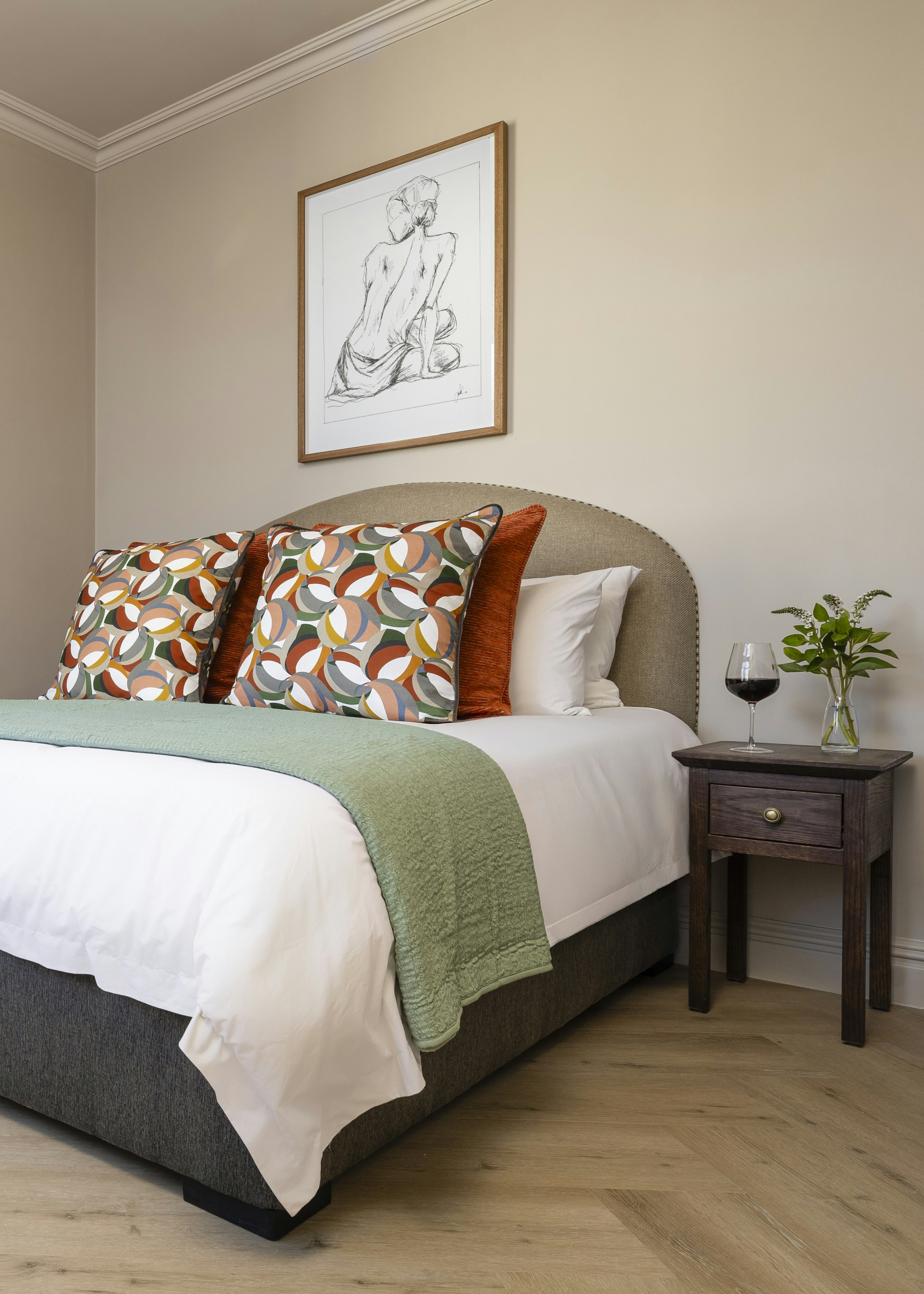 Charles Hope Boutique Hometel 29/69