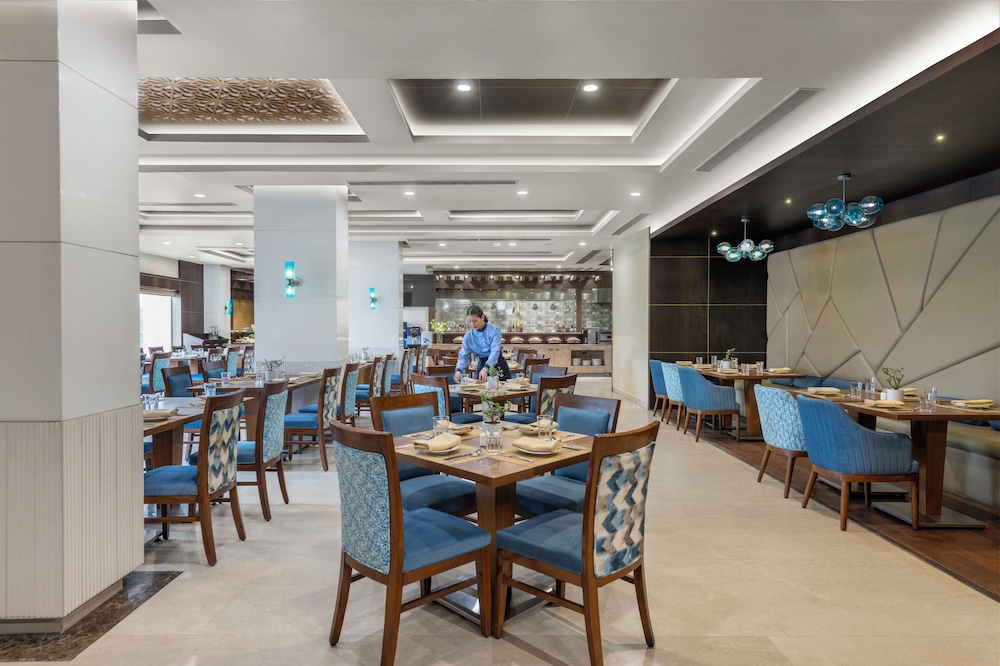 Vivanta Jamshedpur, Golmuri 32/57