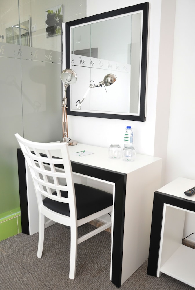 Sh Boutique Hotel 7/50