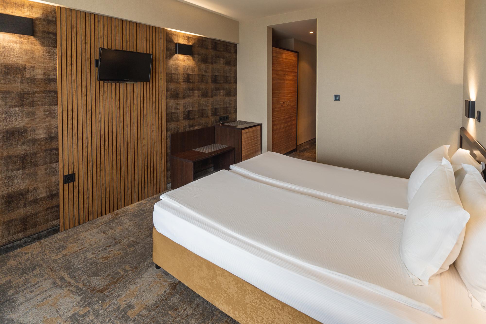 Standard, Double Bed, Balcony or Terrace