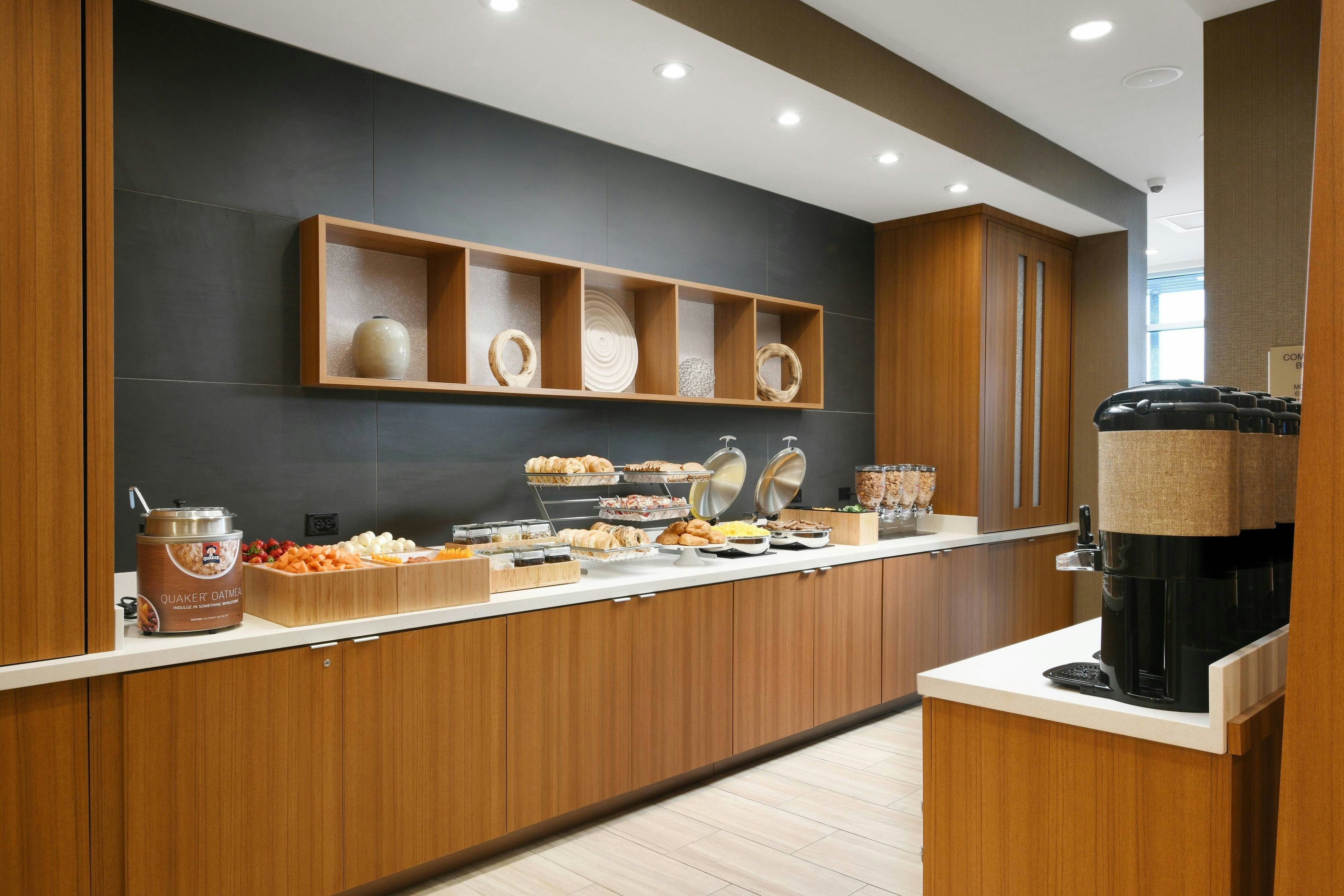 Lobby at Springhill Suites By Marriott Dallas Dfw Airport South/Centreport, FORT WORTH - TX
