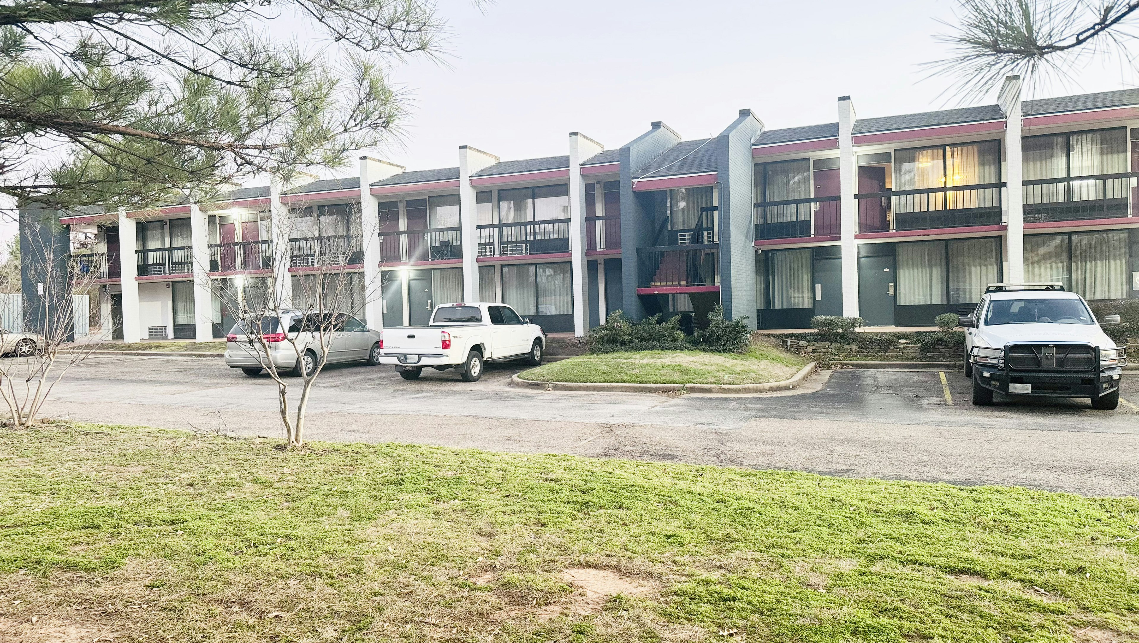 Magnuson Grand Hotel and Conference Center Tyler 50/59