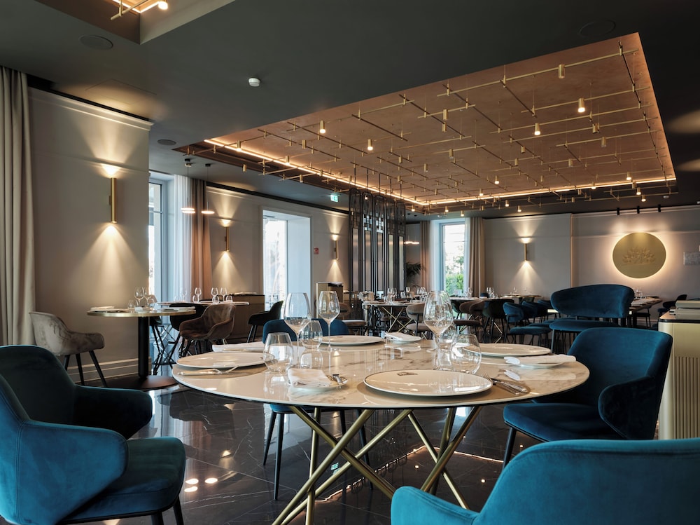 Boutique Hotel Stresa 38/48