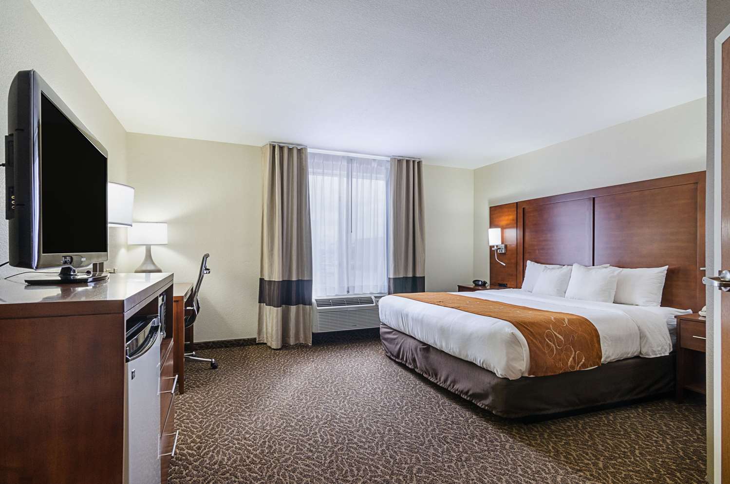 Quality Suites Springdale West I-49 4/19