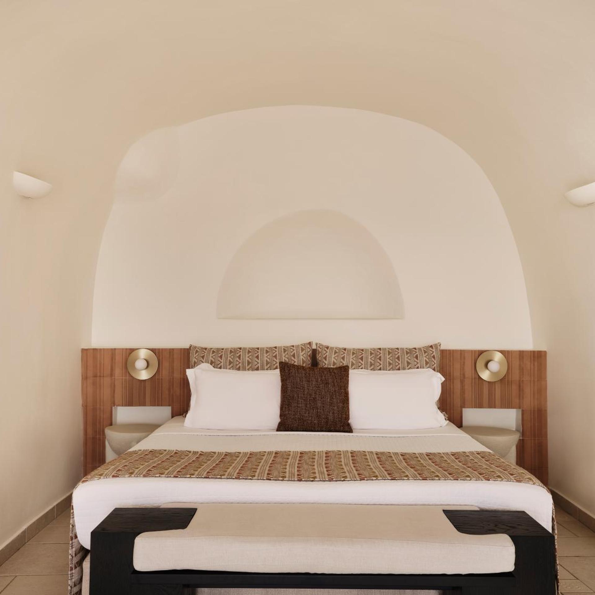 Suite, King Bed, Sea View