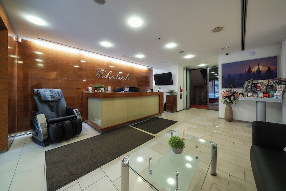EHRLICH HOTEL 4/34