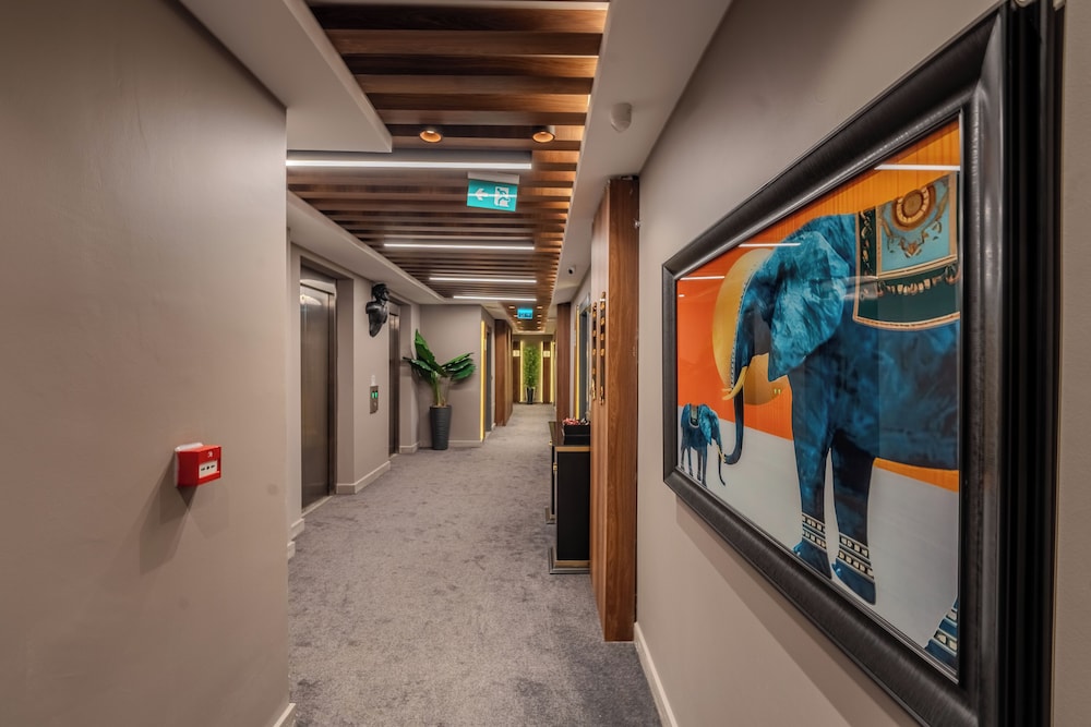 Marlen Hotel Bayrakli 9/48