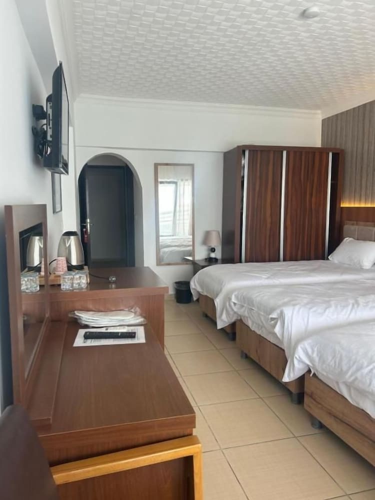 Stella Hotel 17/34