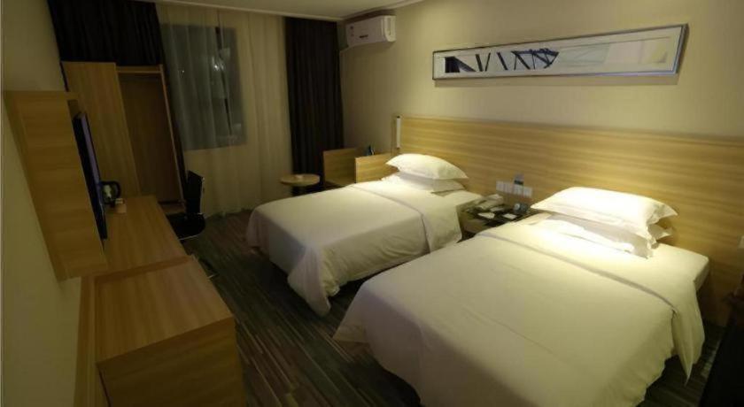 City Comfort Inn (Guangzhou Zhongluotan Culture Square) 27/53