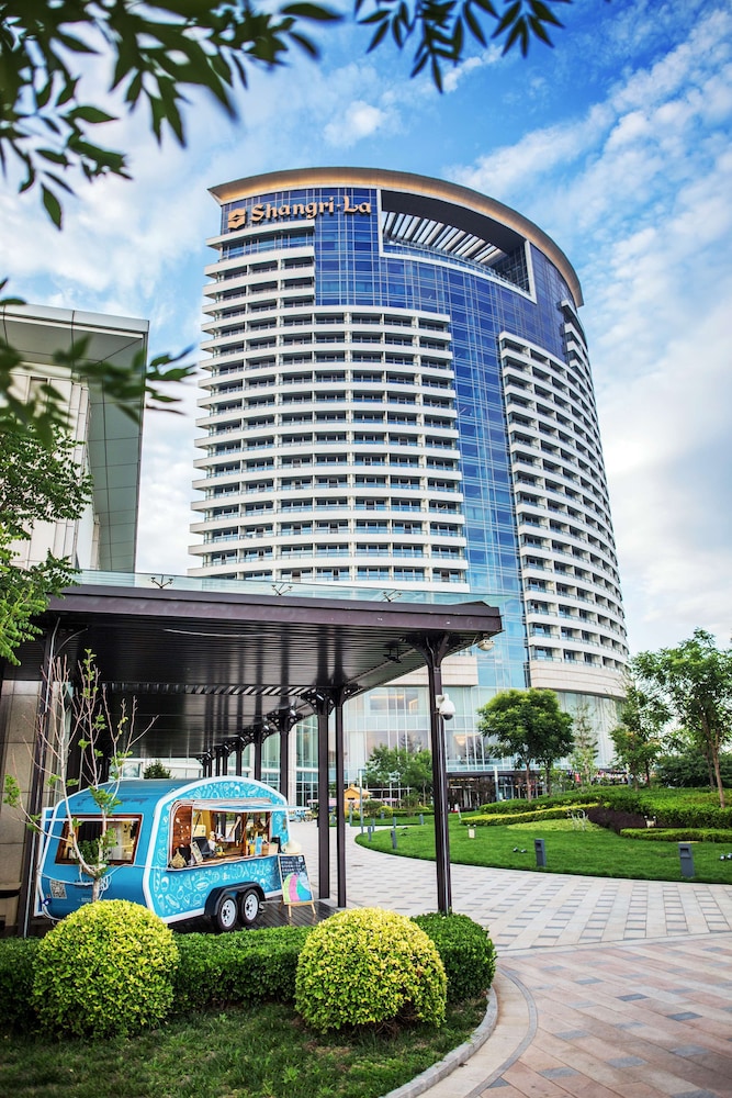 Shangri-La Qinhuangdao 3/50