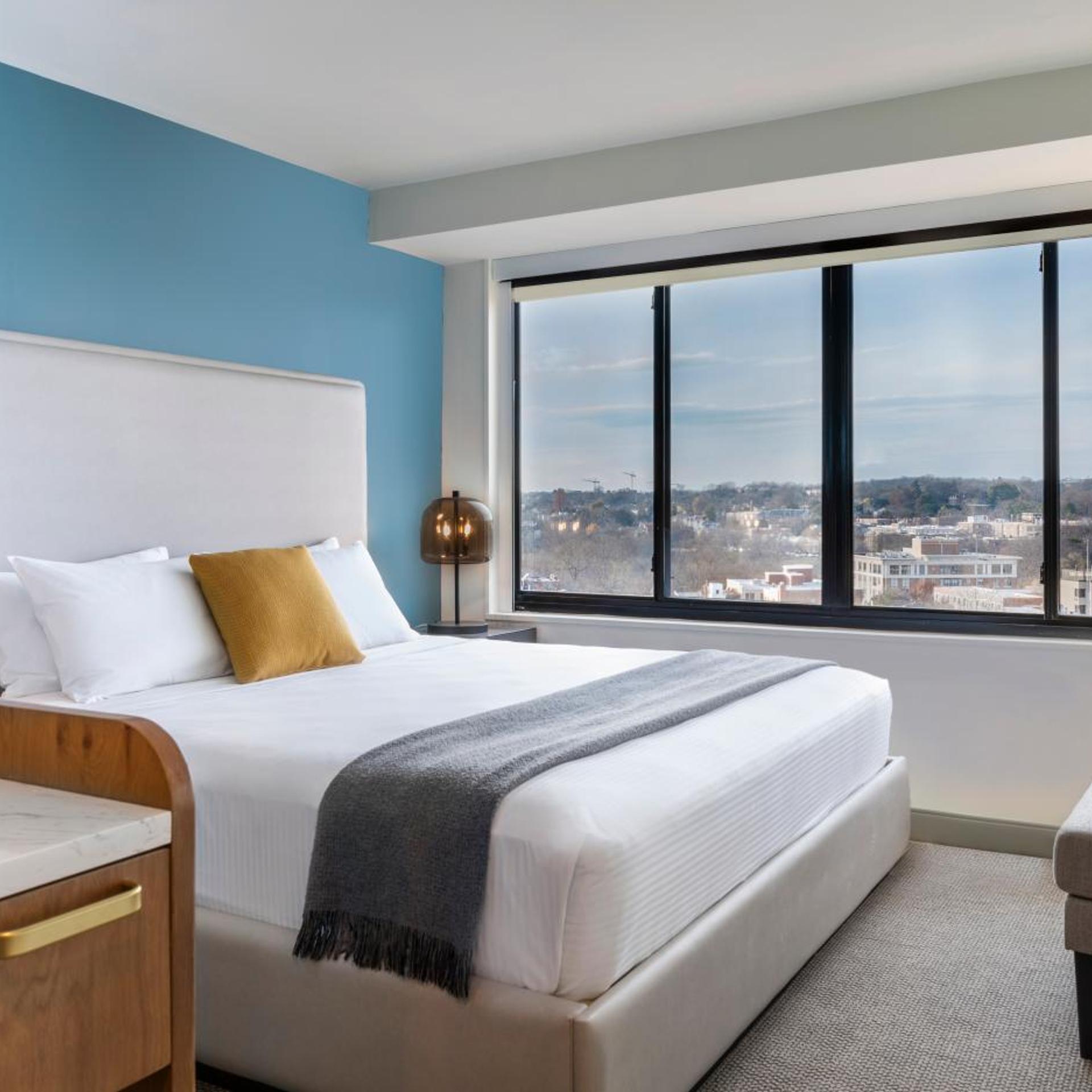 Standard, King Bed