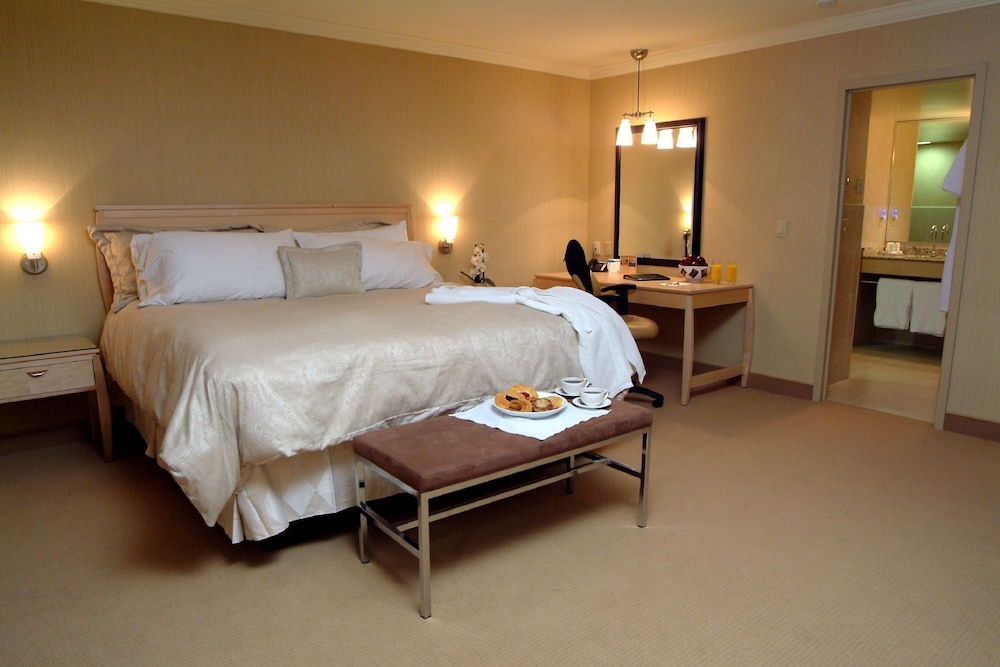 DoubleTree by Hilton Kingston 14/67