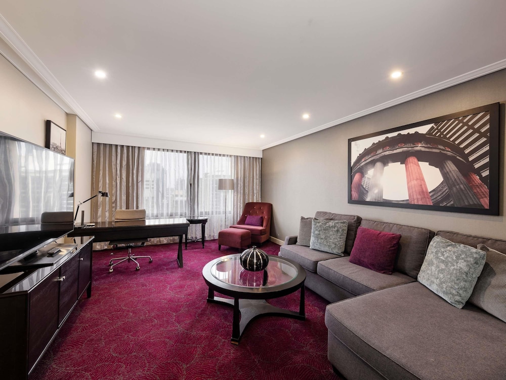 SOFITEL BRISBANE CENTRAL 30/50