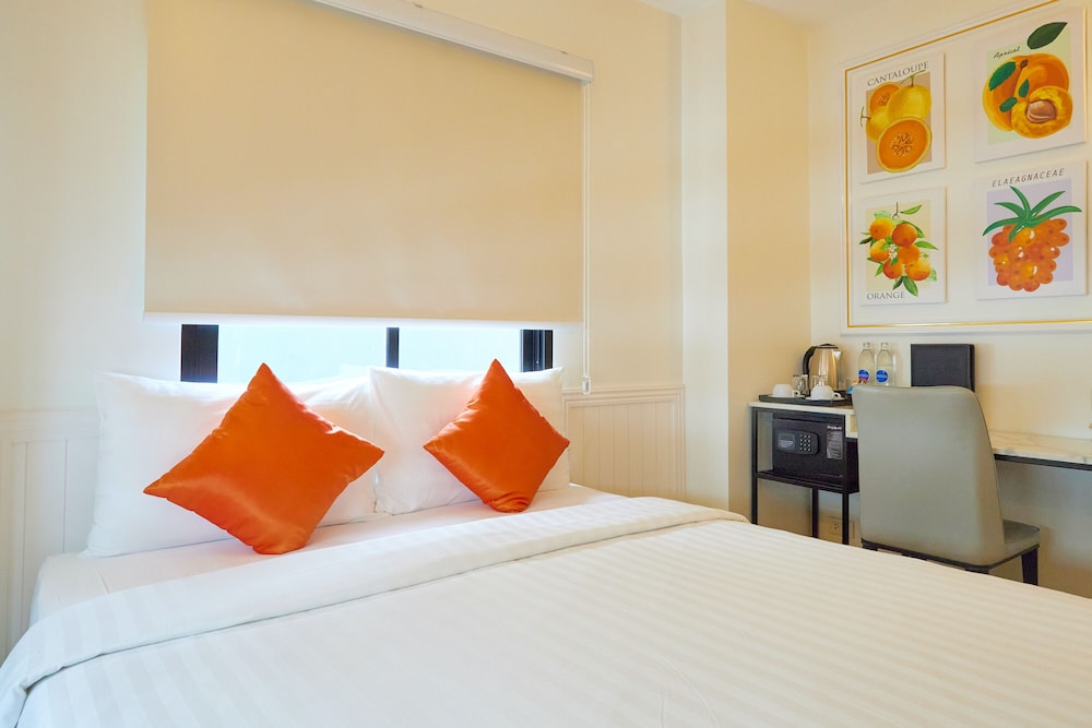 SUPERIOR, DOUBLE BED