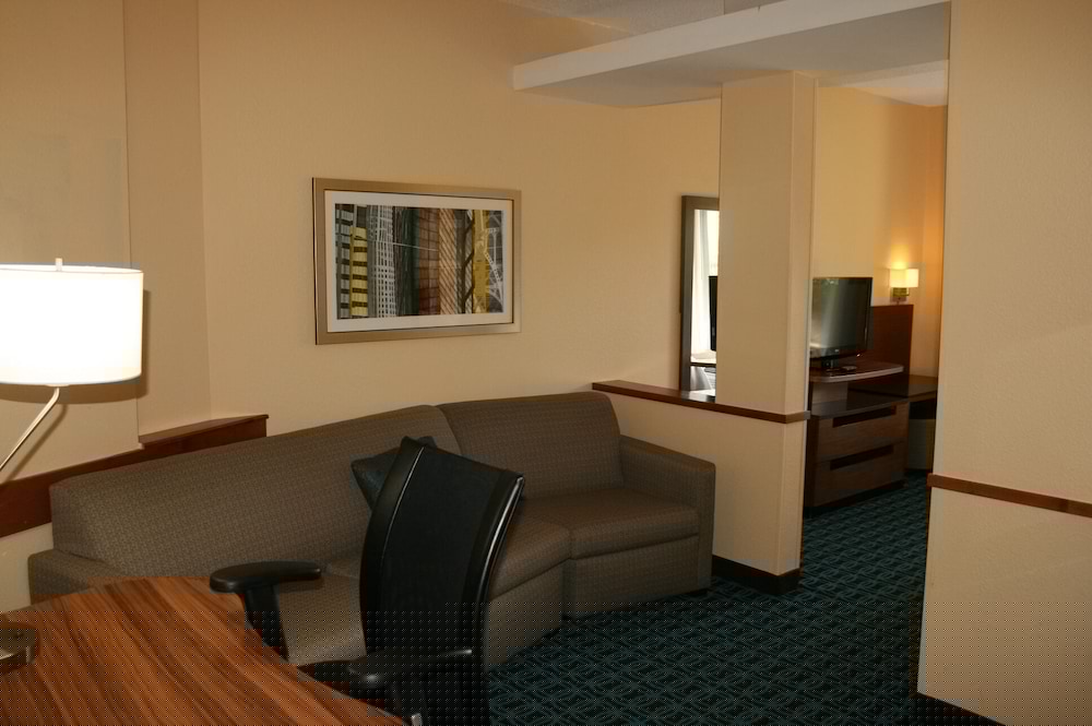 Okatie Hilton Head Hotel 35/45