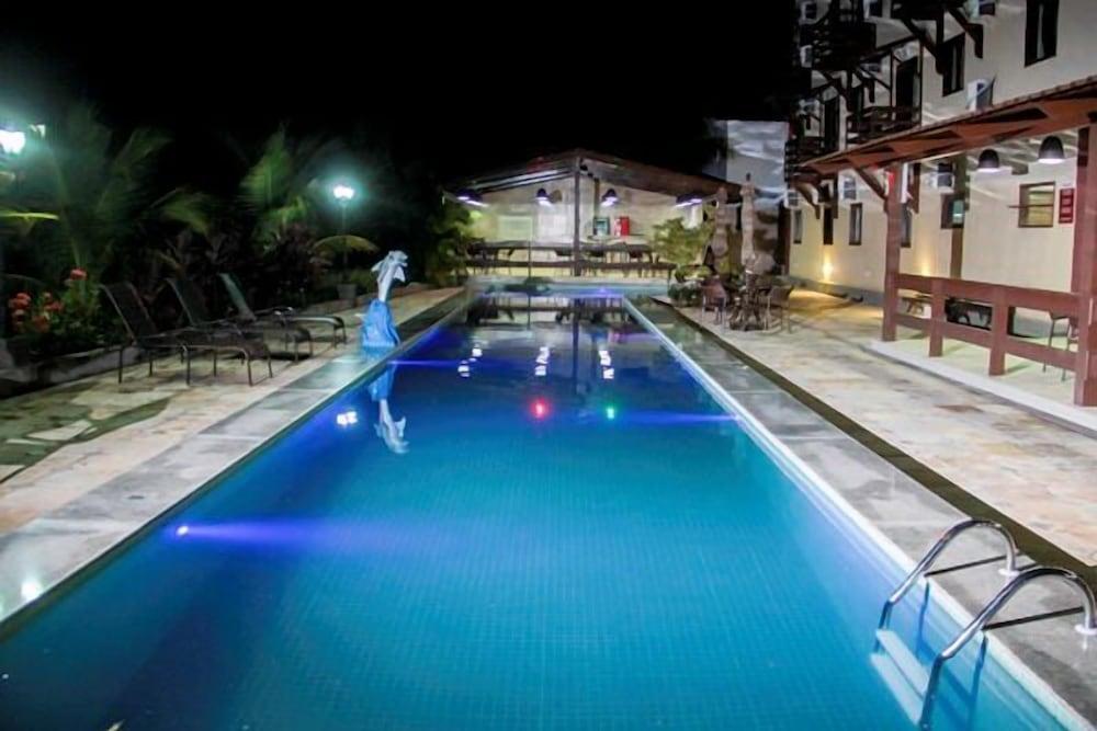 Hotel Ancoradouro 16/17