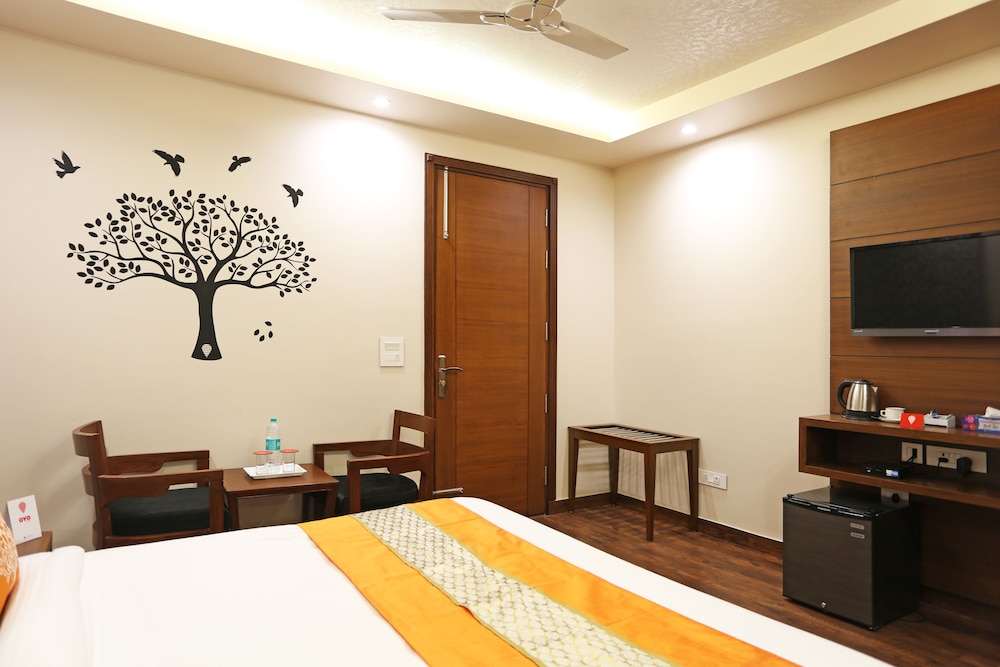 Oyo 5198 Hotel Hcgrand 17/31