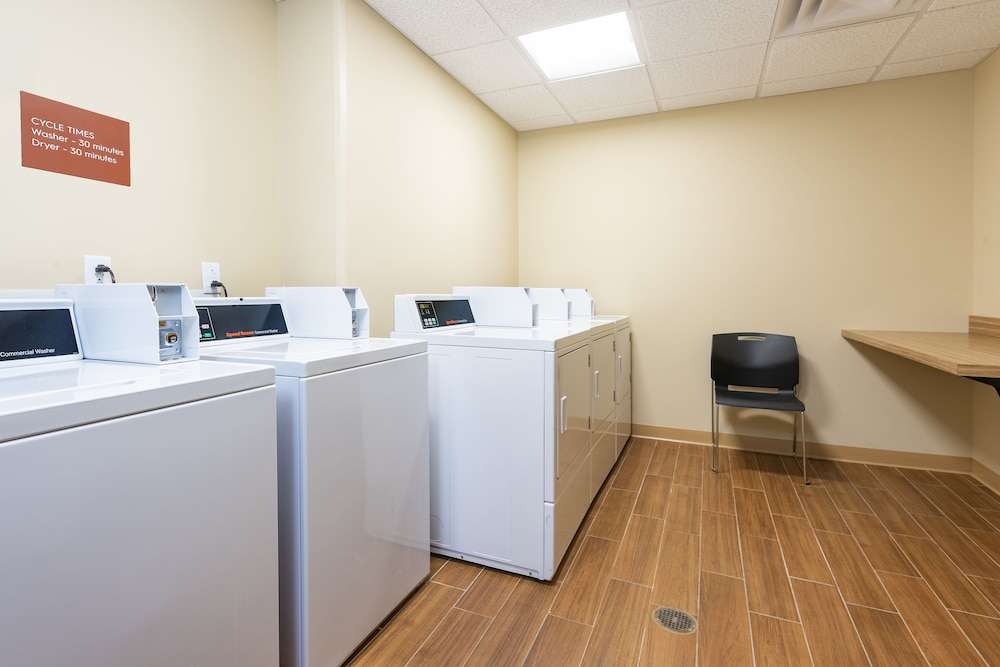 TownePlace Suites by Marriott Louisville North 37/40