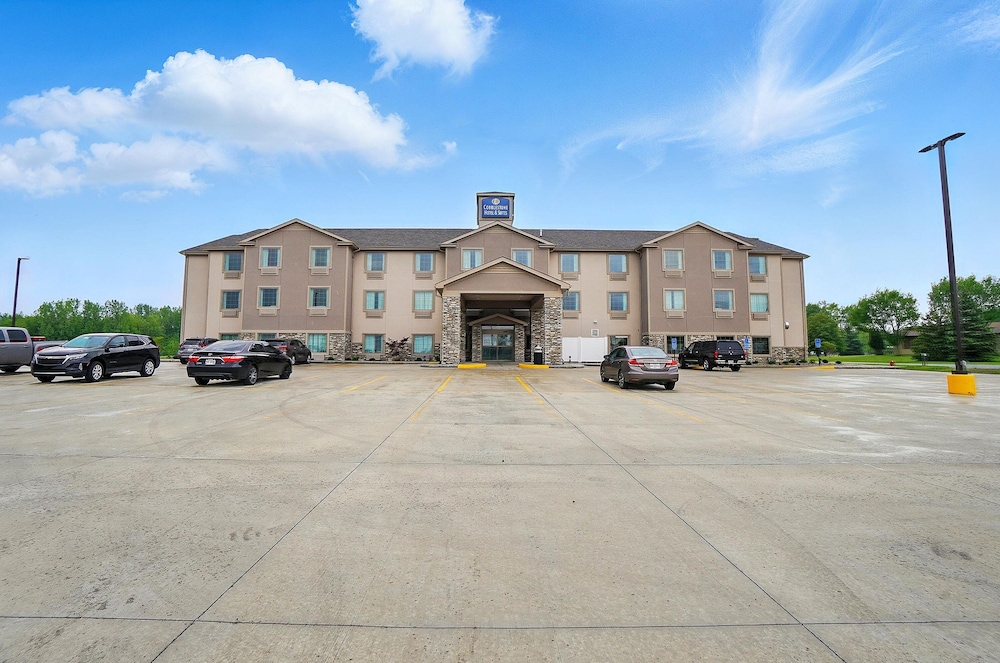 Cobblestone Hotel & Suites - Russells Point at Indian Lake 39/50